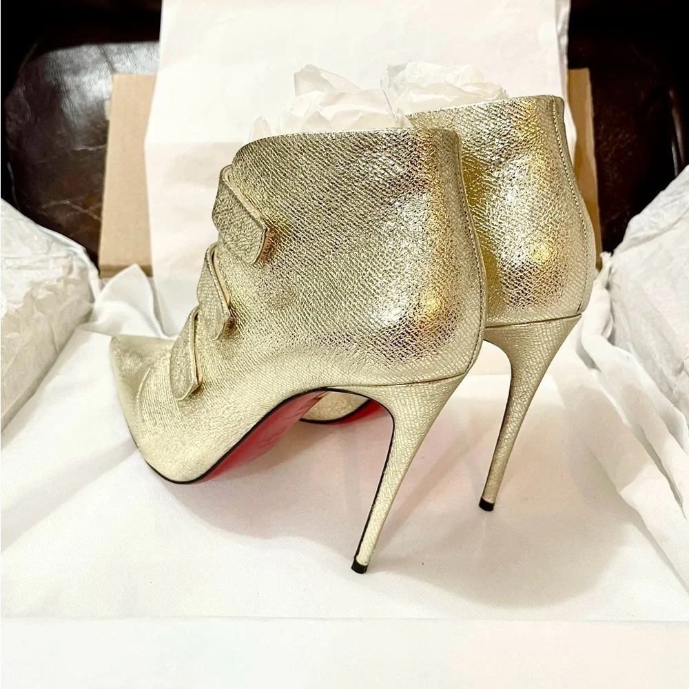 Christian Louboutin Triniboot ankle bootie, shiny gold supple leather EU38.5